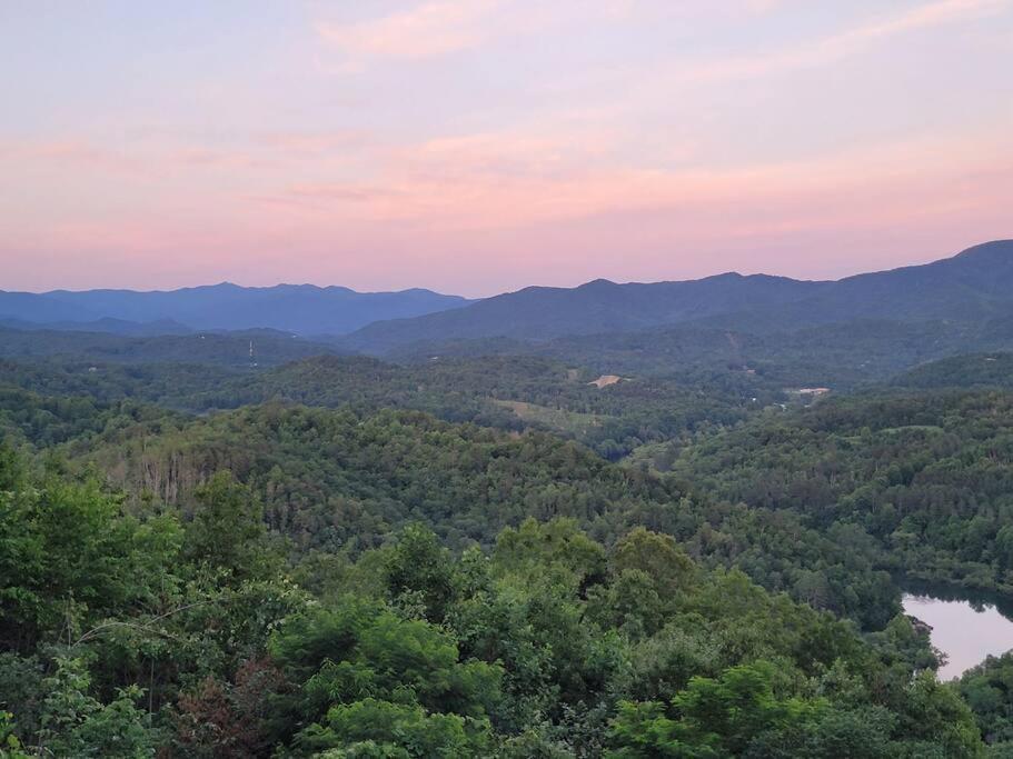 Stunning Mtn. Views! 4Br With All The Amenities! - Vista Vibes- Bryson City Luaran gambar